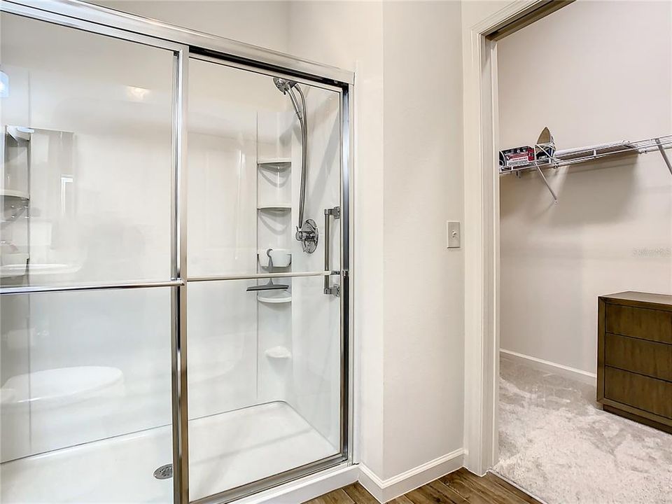 На продажу: $289,000 (2 спален, 2 ванн, 1148 Квадратных фут)