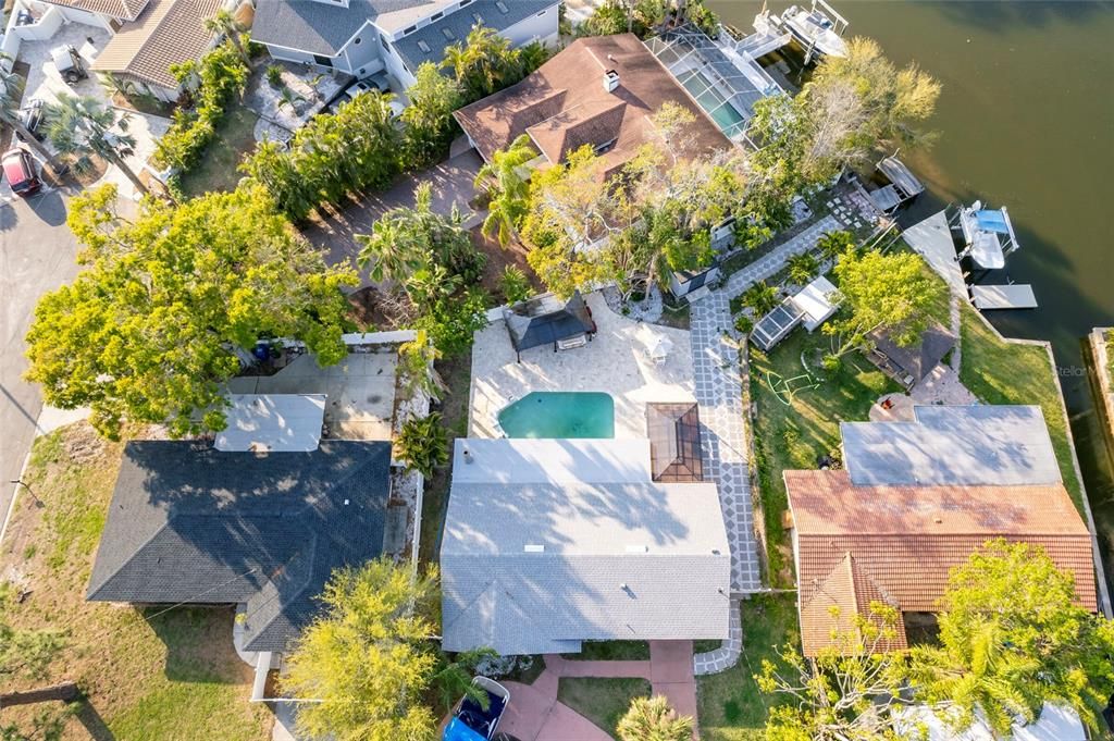 For Rent: $5,500 (3 beds, 2 baths, 2000 Square Feet)