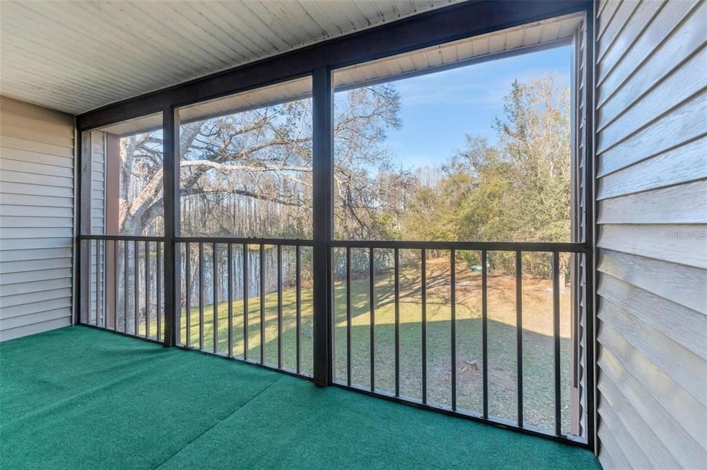 Activo con contrato: $122,500 (3 camas, 2 baños, 1239 Pies cuadrados)