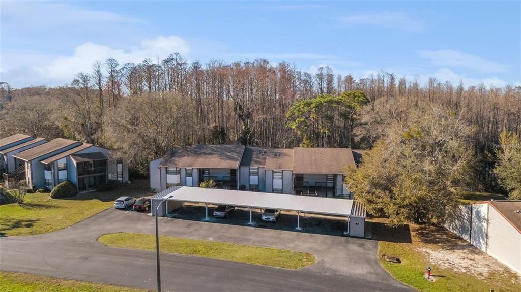 Activo con contrato: $122,500 (3 camas, 2 baños, 1239 Pies cuadrados)