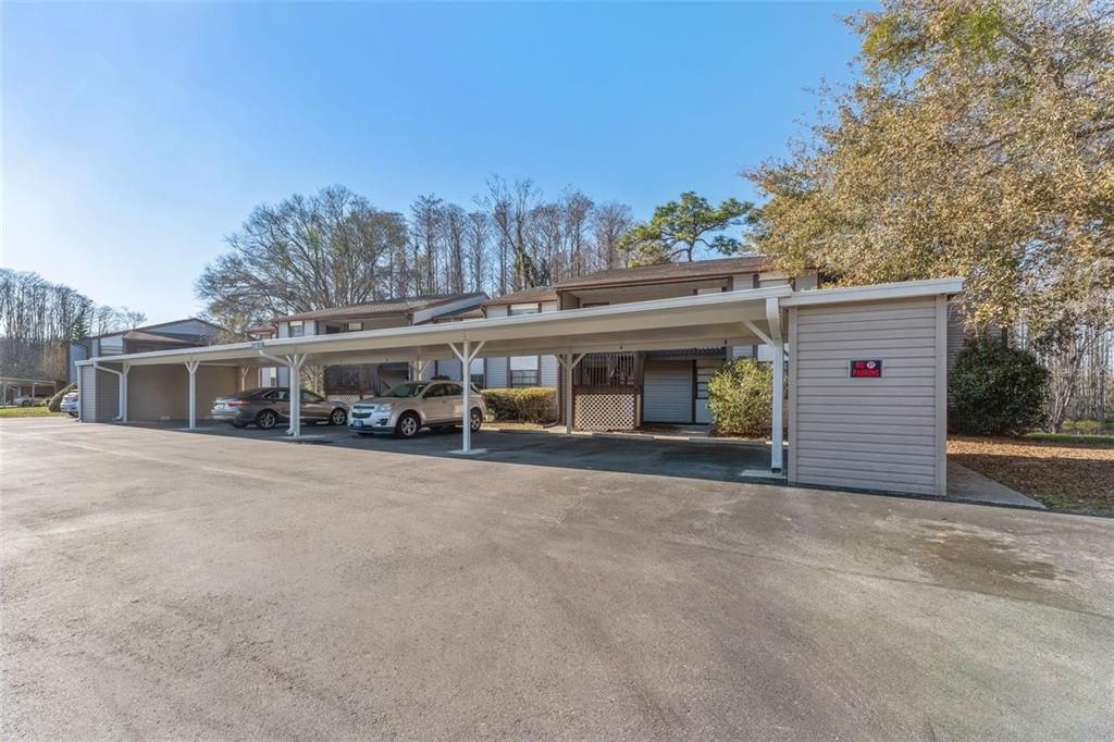 Activo con contrato: $122,500 (3 camas, 2 baños, 1239 Pies cuadrados)