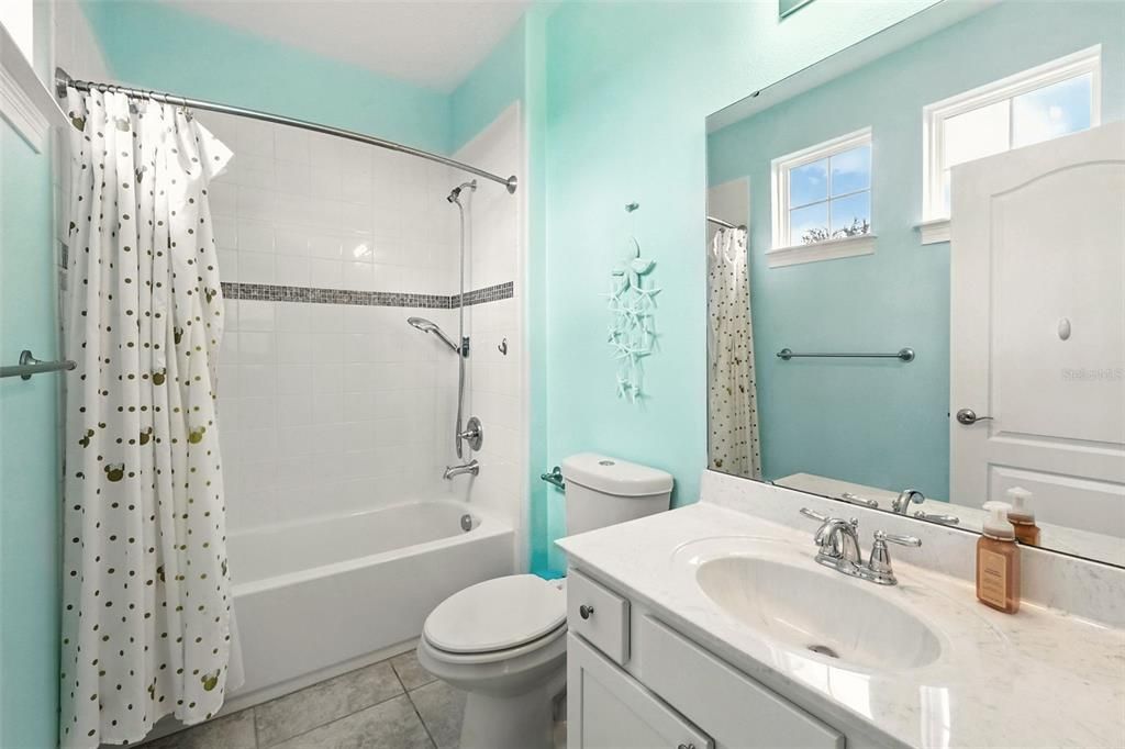 Active With Contract: $1,499,998 (5 beds, 5 baths, 5120 Square Feet)