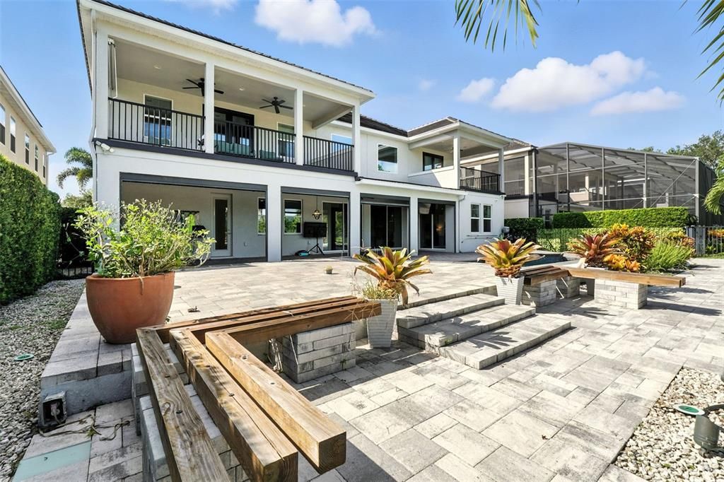 Active With Contract: $1,499,998 (5 beds, 5 baths, 5120 Square Feet)