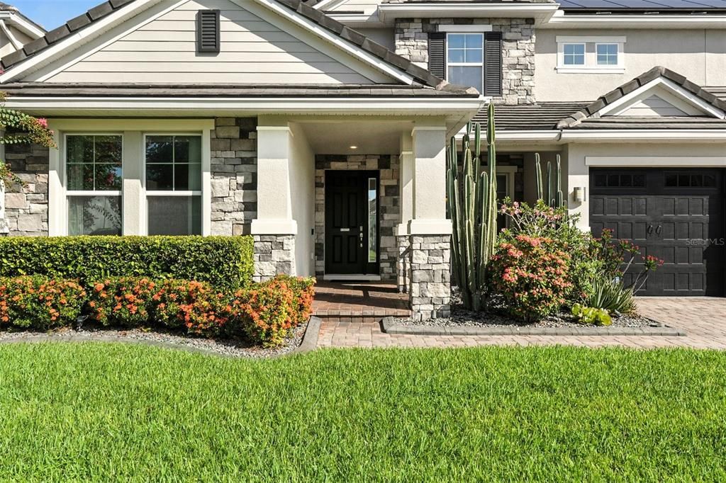 Active With Contract: $1,499,998 (5 beds, 5 baths, 5120 Square Feet)