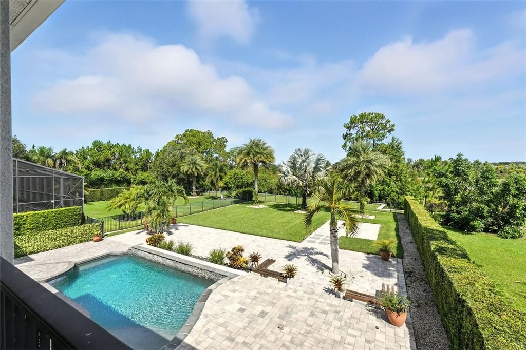 Active With Contract: $1,499,998 (5 beds, 5 baths, 5120 Square Feet)