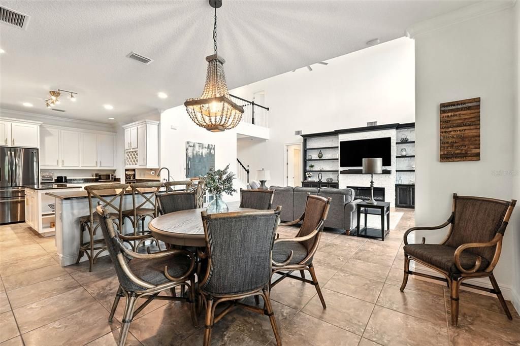 Active With Contract: $1,499,998 (5 beds, 5 baths, 5120 Square Feet)