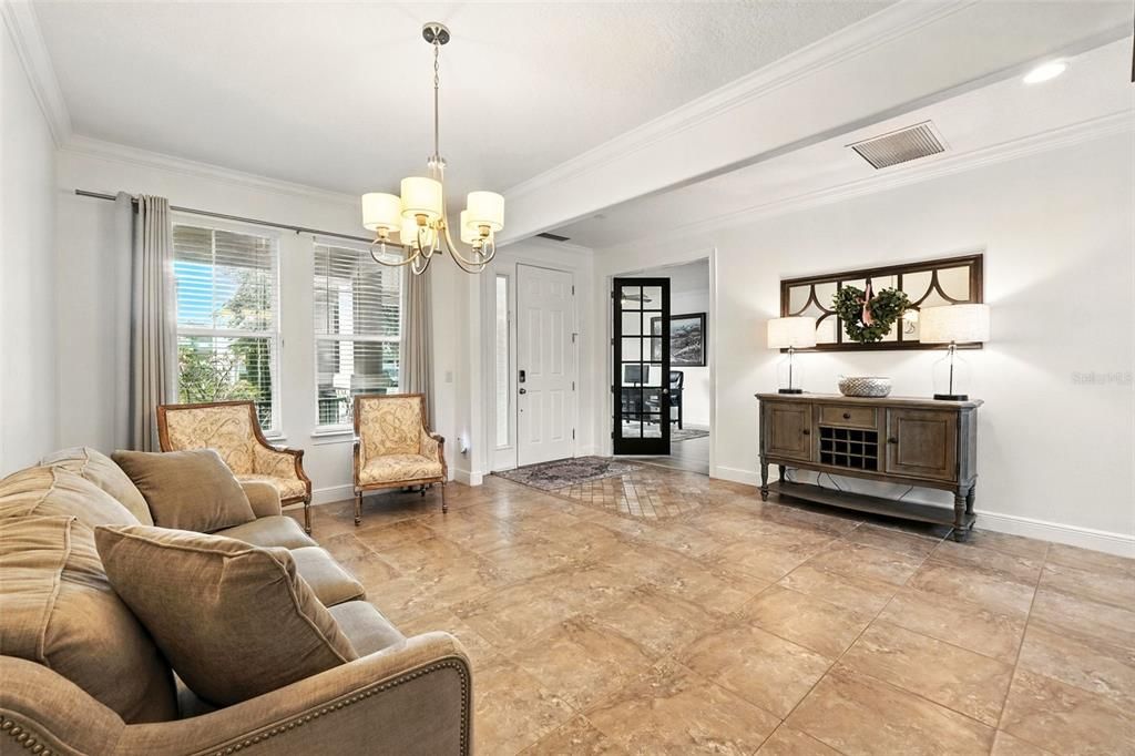 Active With Contract: $1,499,998 (5 beds, 5 baths, 5120 Square Feet)