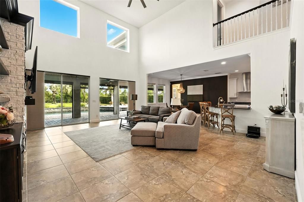 Active With Contract: $1,499,998 (5 beds, 5 baths, 5120 Square Feet)