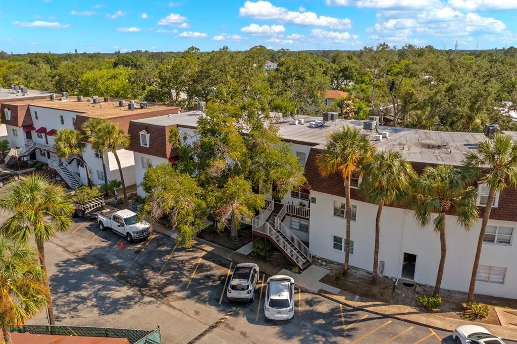 待售: $114,800 (1 贝兹, 1 浴室, 760 平方英尺)