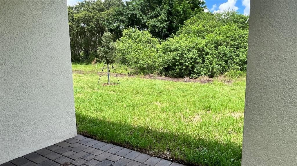 Под контрактом: $2,350 (4 спален, 2 ванн, 1850 Квадратных фут)