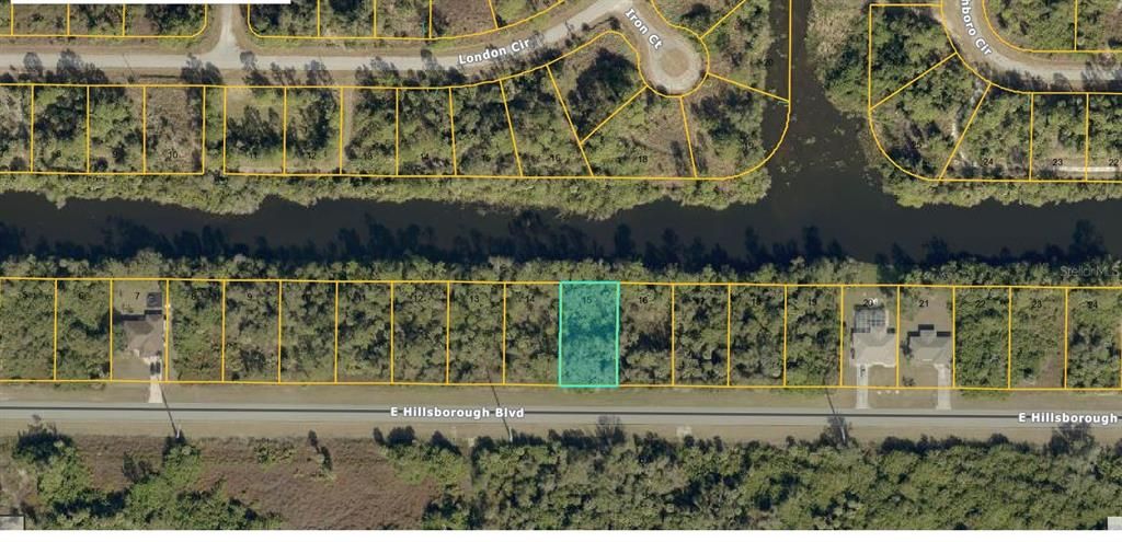 Activo con contrato: $29,900 (0.27 acres)