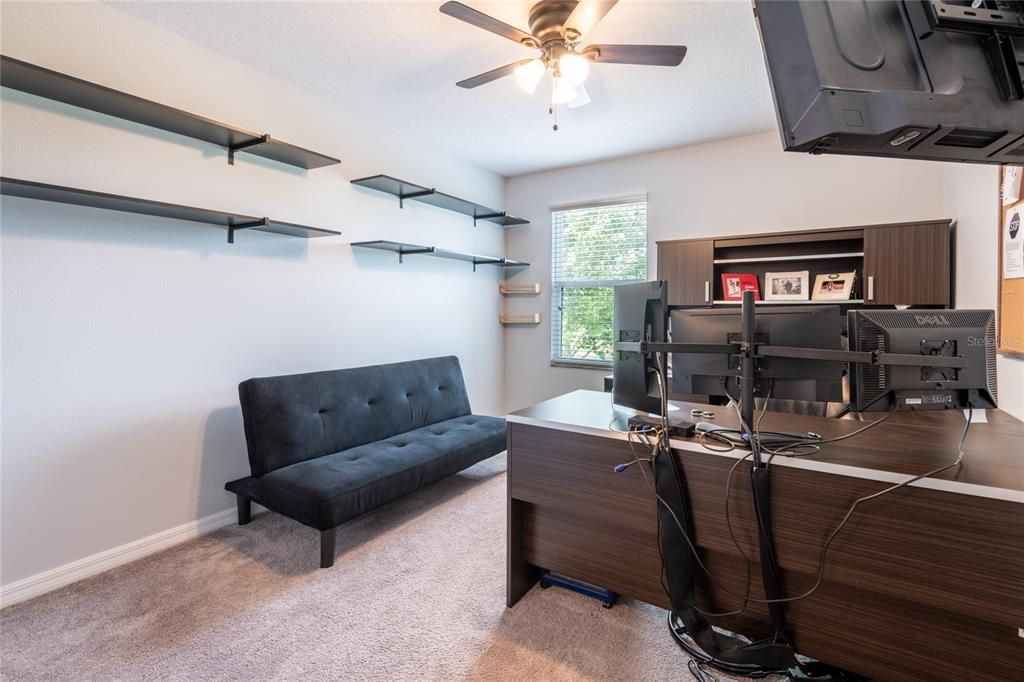 For Sale: $729,000 (5 beds, 3 baths, 3537 Square Feet)