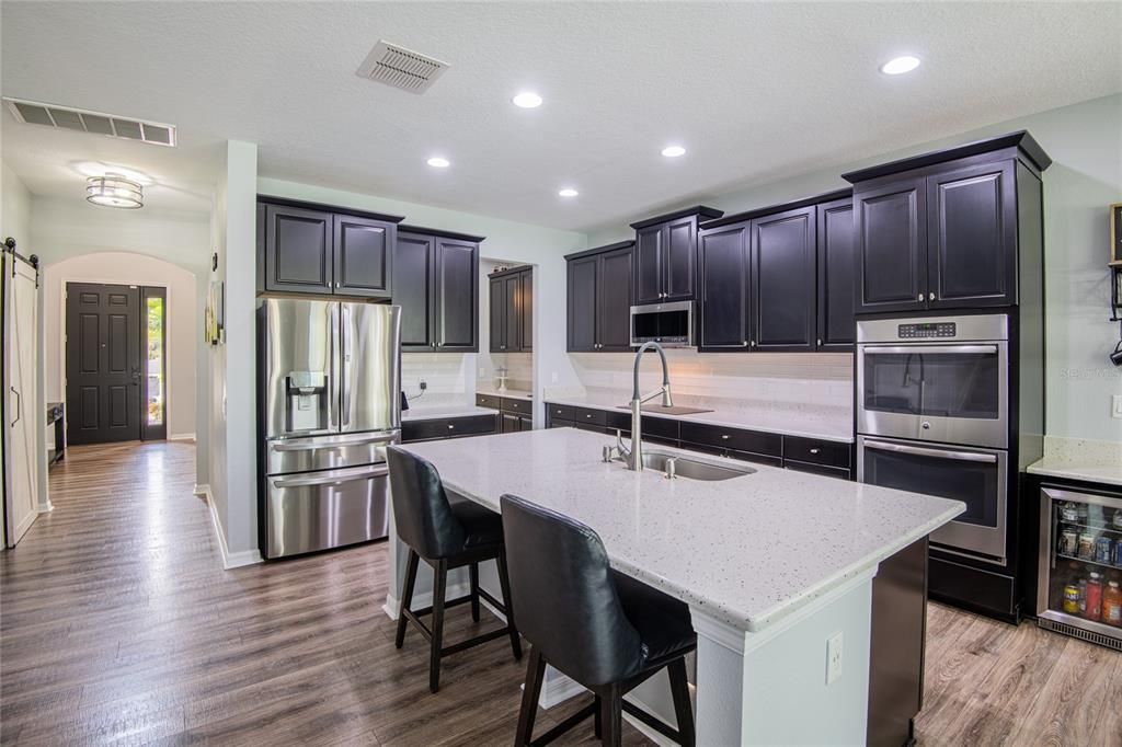 For Sale: $729,000 (5 beds, 3 baths, 3537 Square Feet)