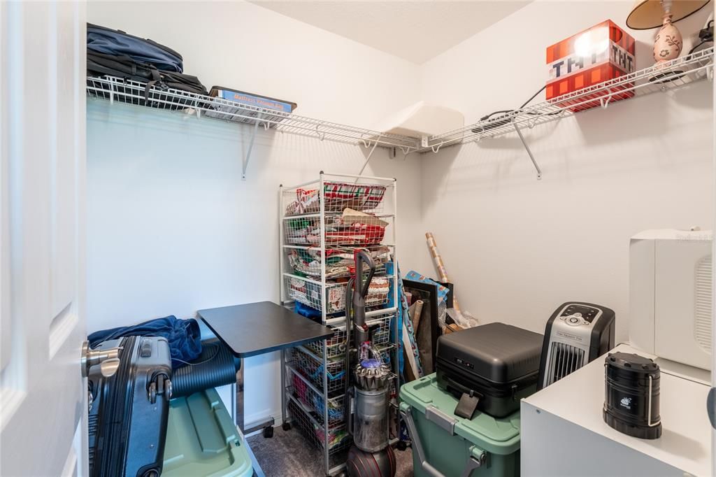 For Sale: $729,000 (5 beds, 3 baths, 3537 Square Feet)