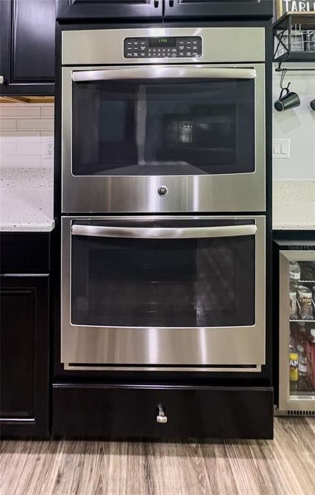 For Sale: $729,000 (5 beds, 3 baths, 3537 Square Feet)