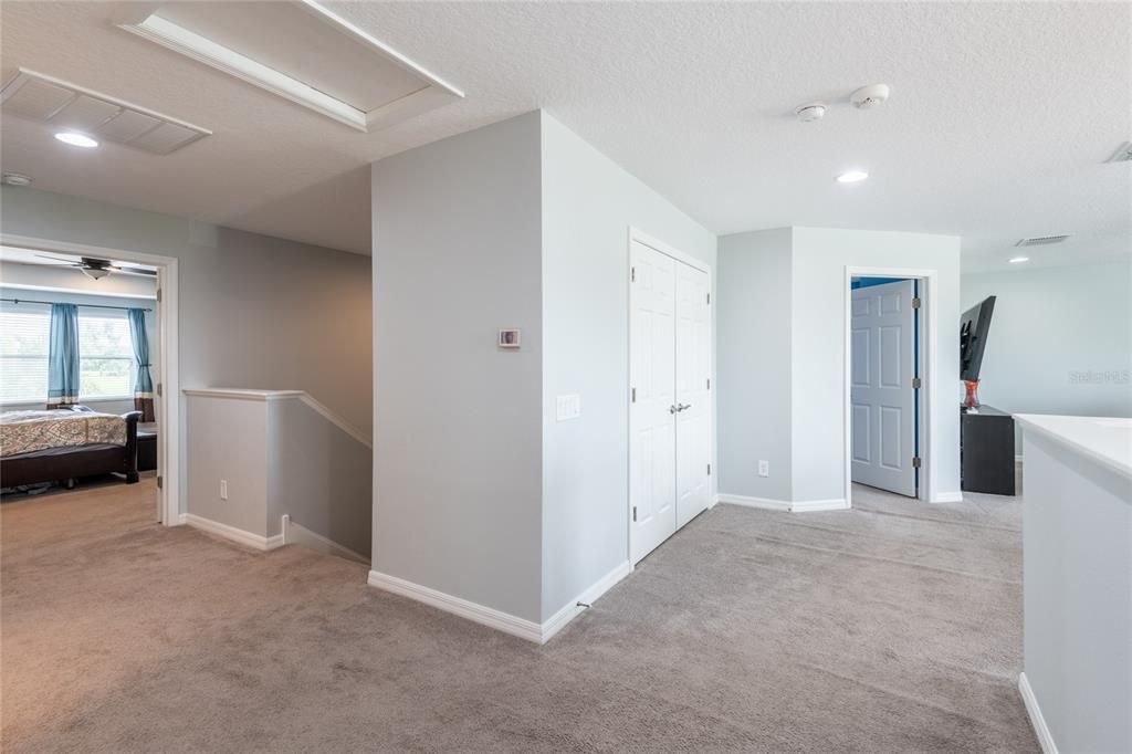 For Sale: $729,000 (5 beds, 3 baths, 3537 Square Feet)