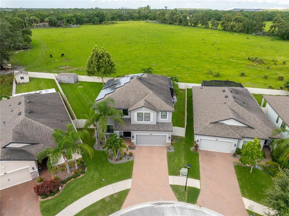 For Sale: $729,000 (5 beds, 3 baths, 3537 Square Feet)