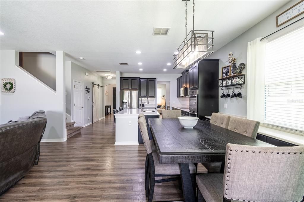 For Sale: $729,000 (5 beds, 3 baths, 3537 Square Feet)