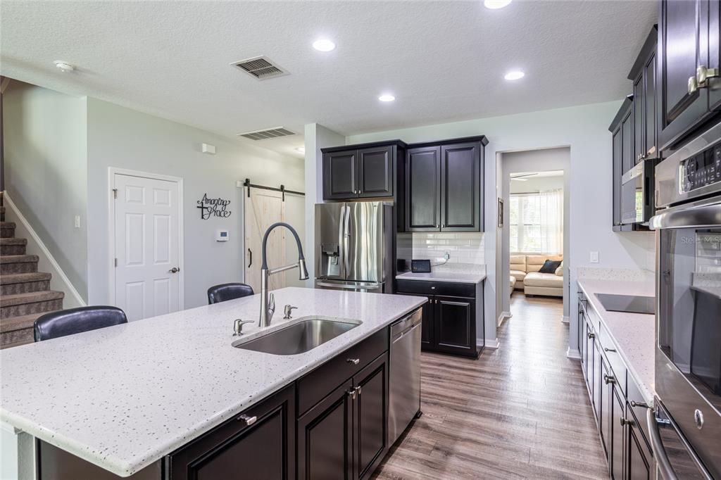 For Sale: $729,000 (5 beds, 3 baths, 3537 Square Feet)