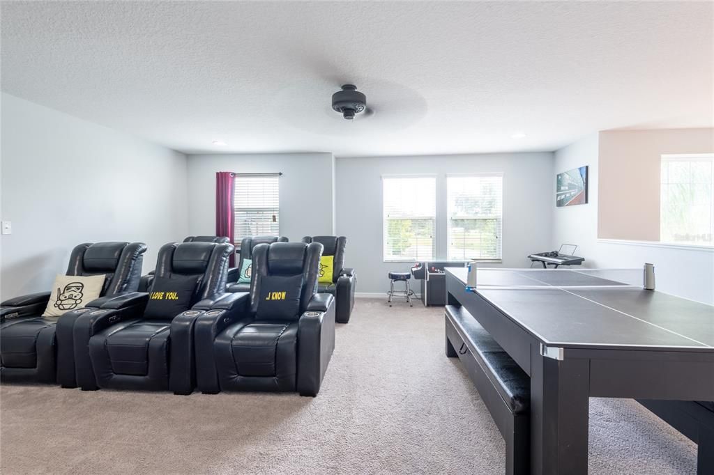 For Sale: $729,000 (5 beds, 3 baths, 3537 Square Feet)