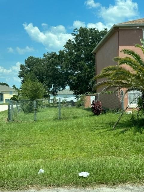 En Venta: $65,000 (0.22 acres)