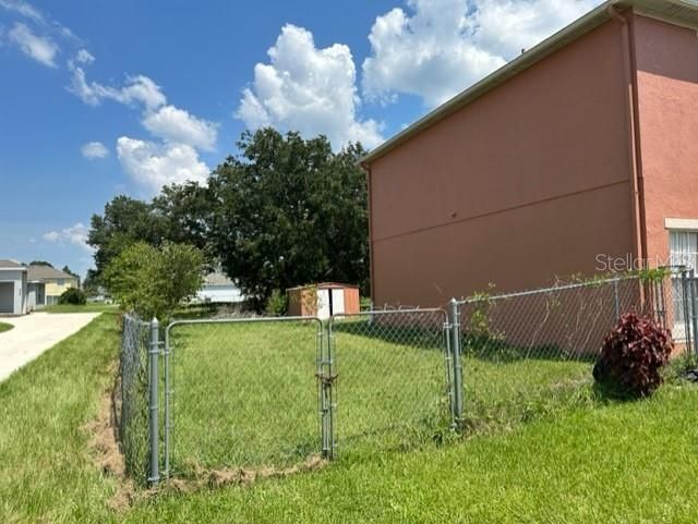 En Venta: $65,000 (0.22 acres)