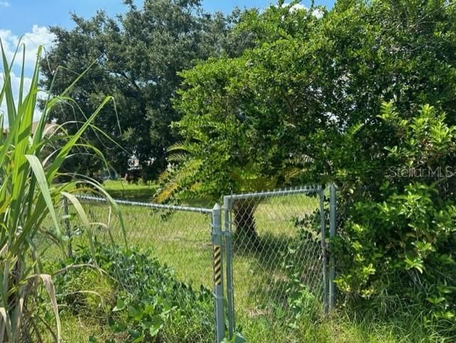 En Venta: $65,000 (0.22 acres)