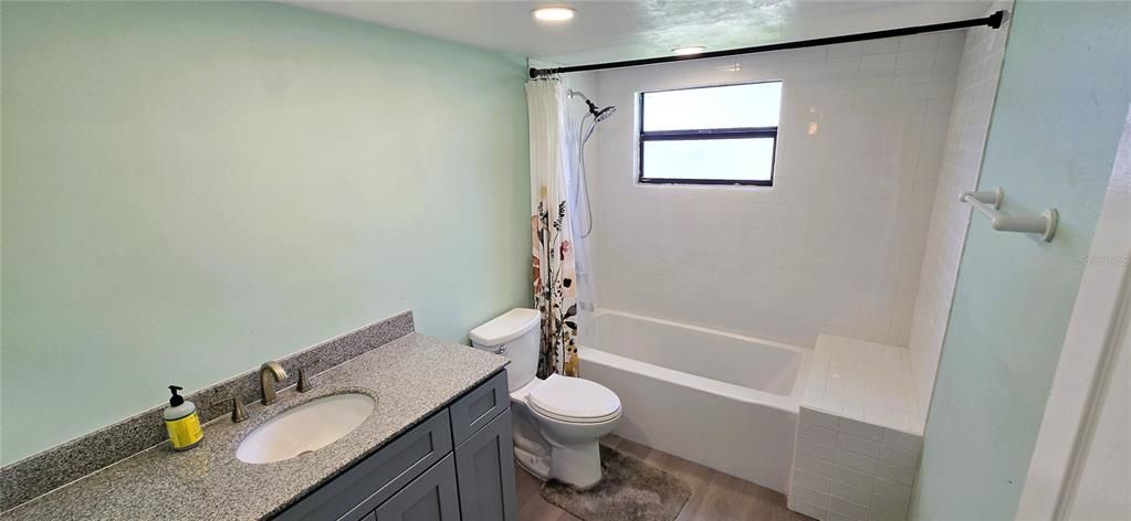 待售: $469,000 (2 贝兹, 2 浴室, 1663 平方英尺)