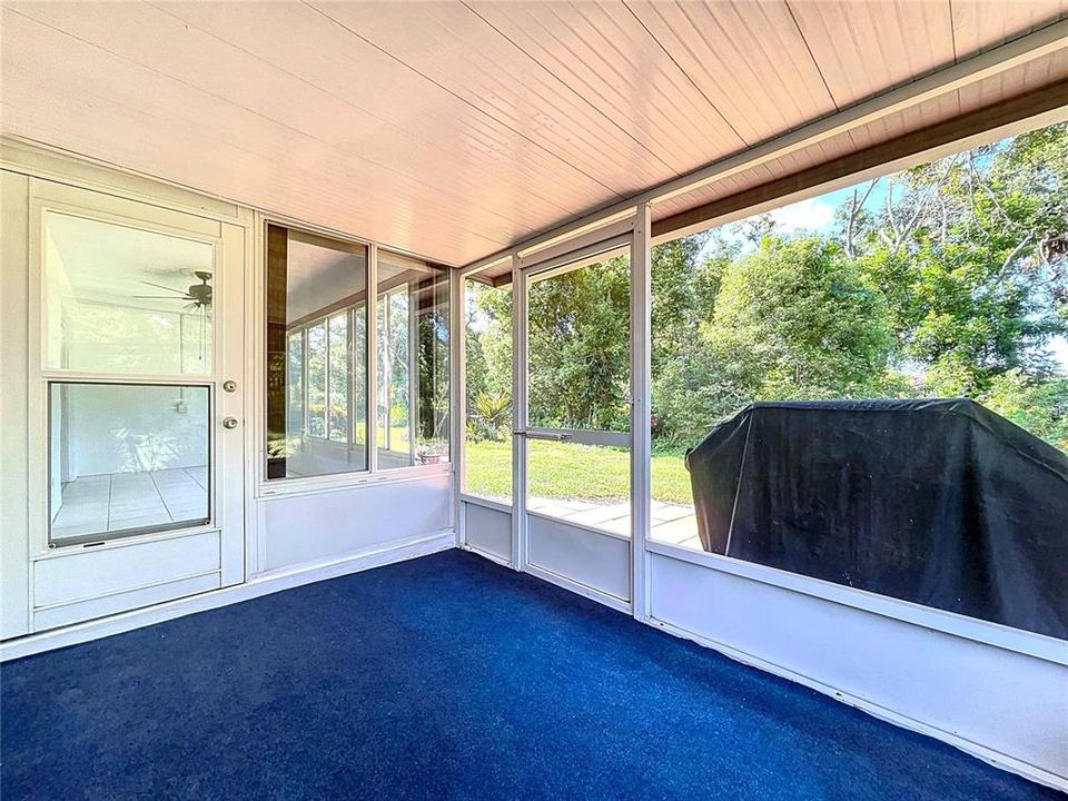 For Sale: $185,000 (2 beds, 2 baths, 1245 Square Feet)