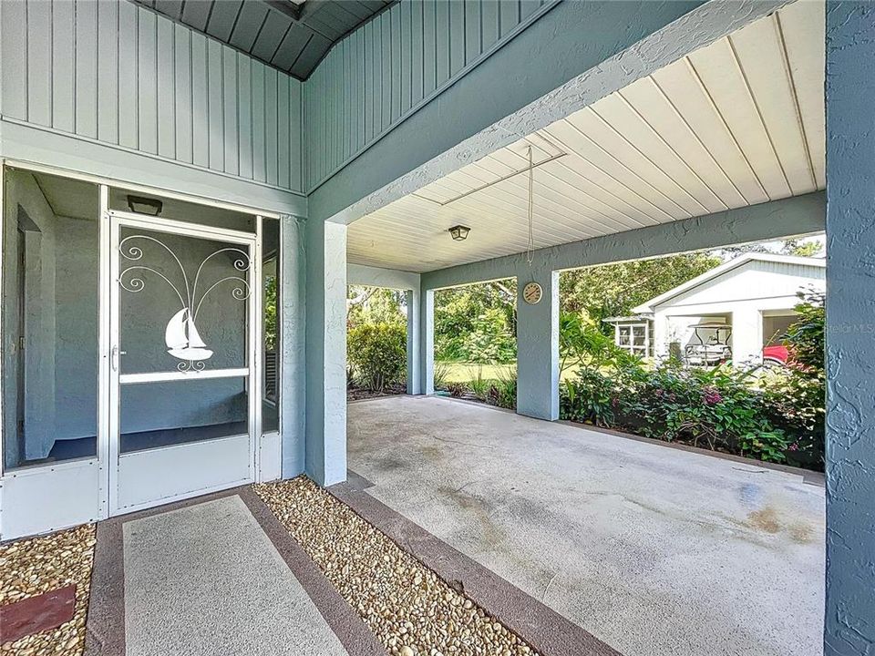 For Sale: $185,000 (2 beds, 2 baths, 1245 Square Feet)