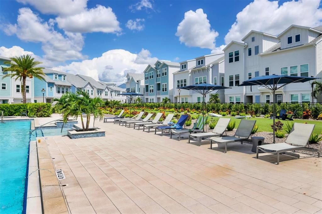 Active With Contract: $3,600 (3 beds, 3 baths, 2062 Square Feet)