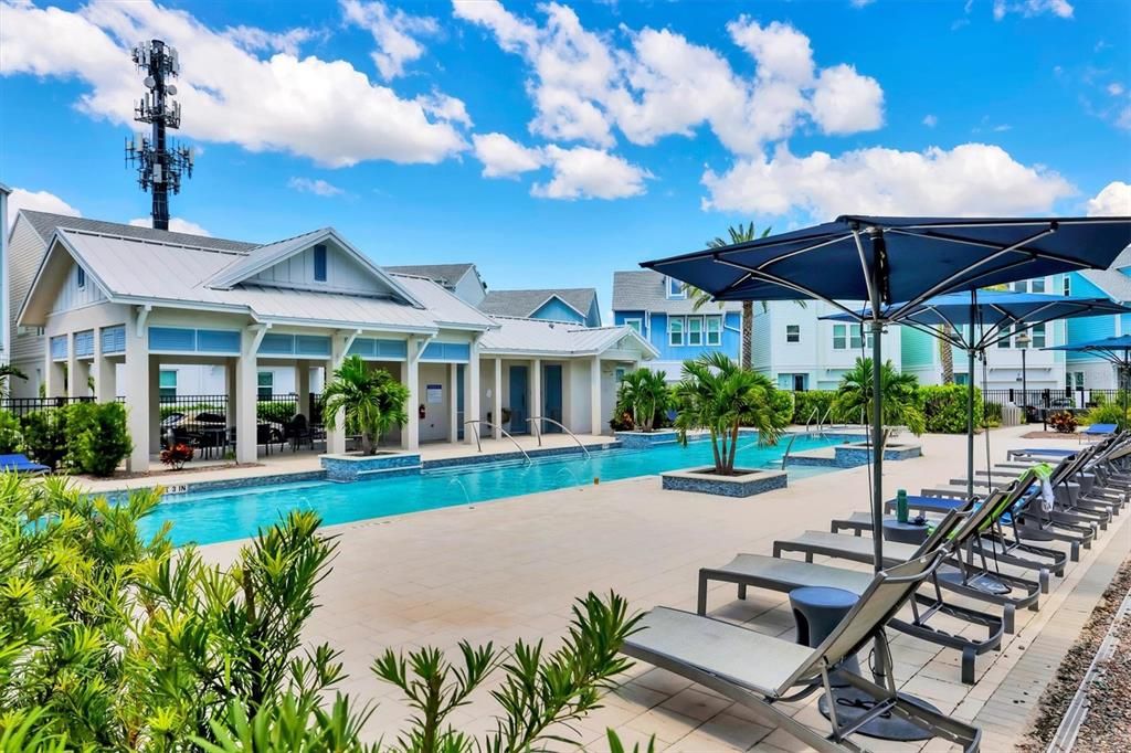 Active With Contract: $3,600 (3 beds, 3 baths, 2062 Square Feet)