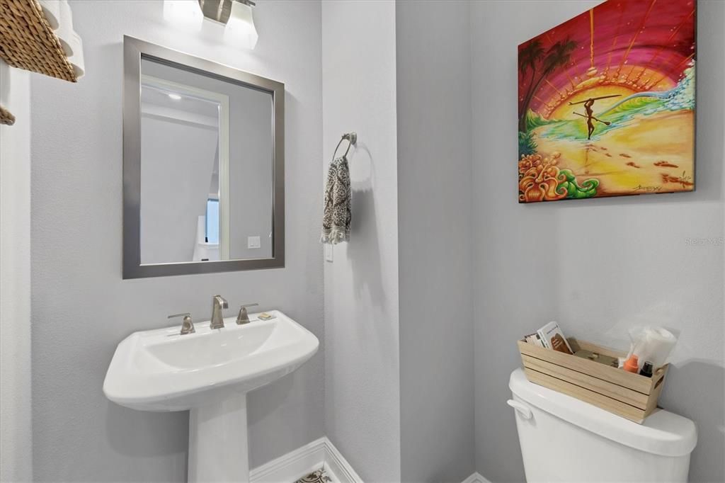 Active With Contract: $3,600 (3 beds, 3 baths, 2062 Square Feet)