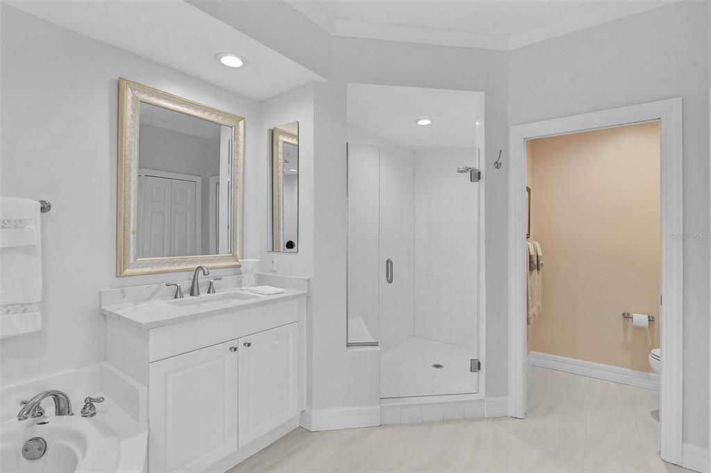 Active With Contract: $889,000 (3 beds, 3 baths, 2778 Square Feet)