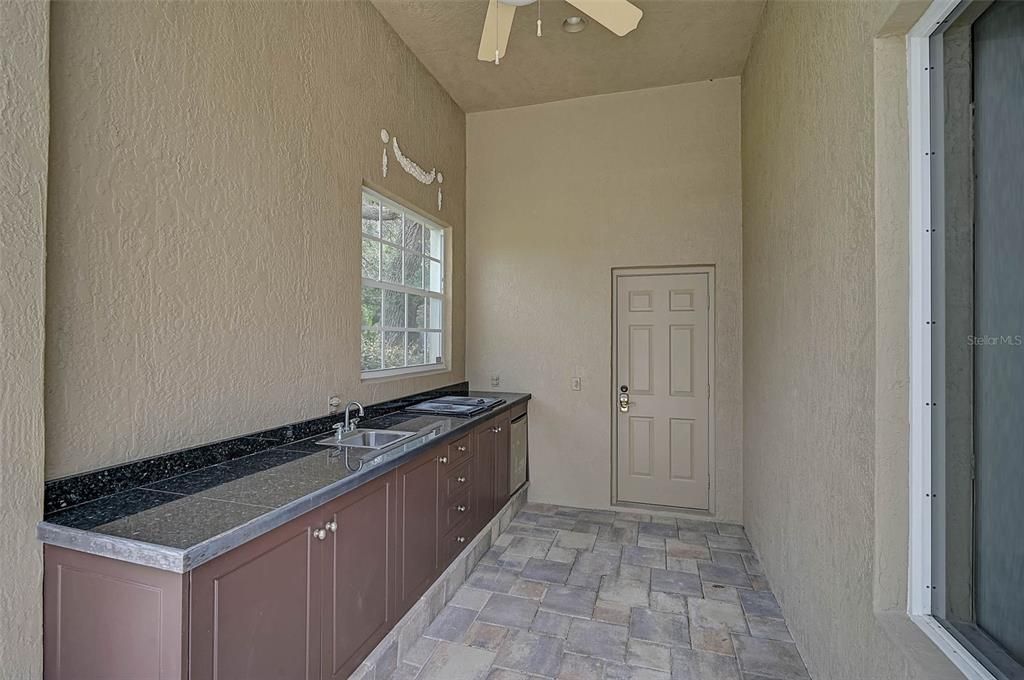 En Renta: $7,500 (3 camas, 3 baños, 4519 Pies cuadrados)