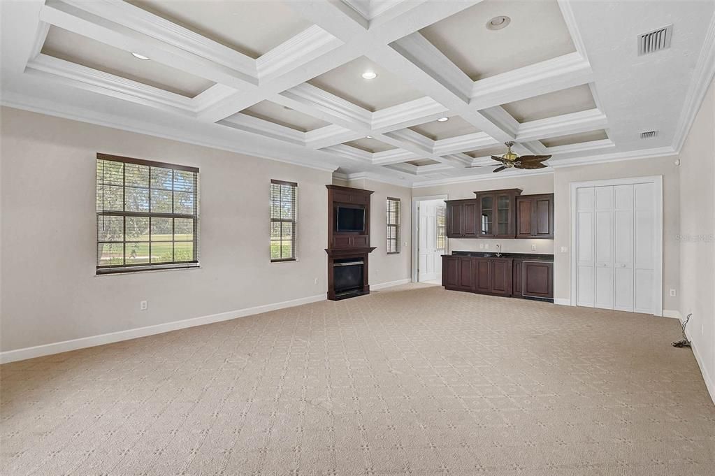 En Renta: $7,500 (3 camas, 3 baños, 4519 Pies cuadrados)