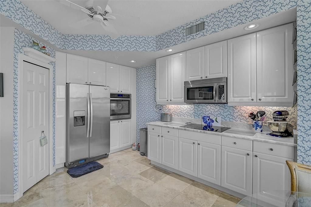 На продажу: $1,499,500 (3 спален, 3 ванн, 2594 Квадратных фут)