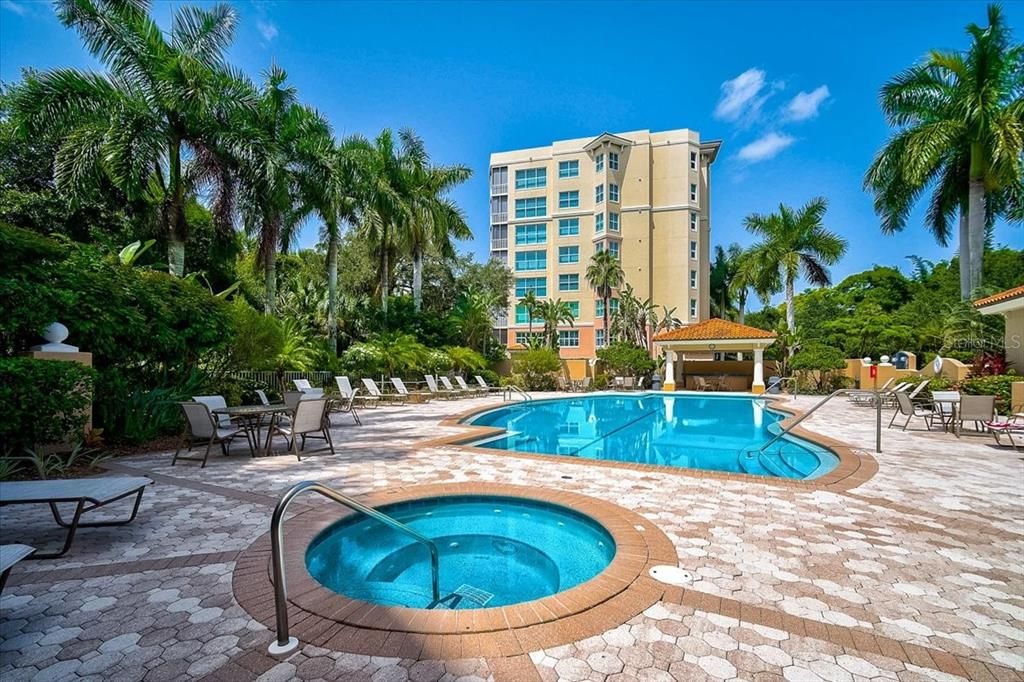 На продажу: $1,499,500 (3 спален, 3 ванн, 2594 Квадратных фут)