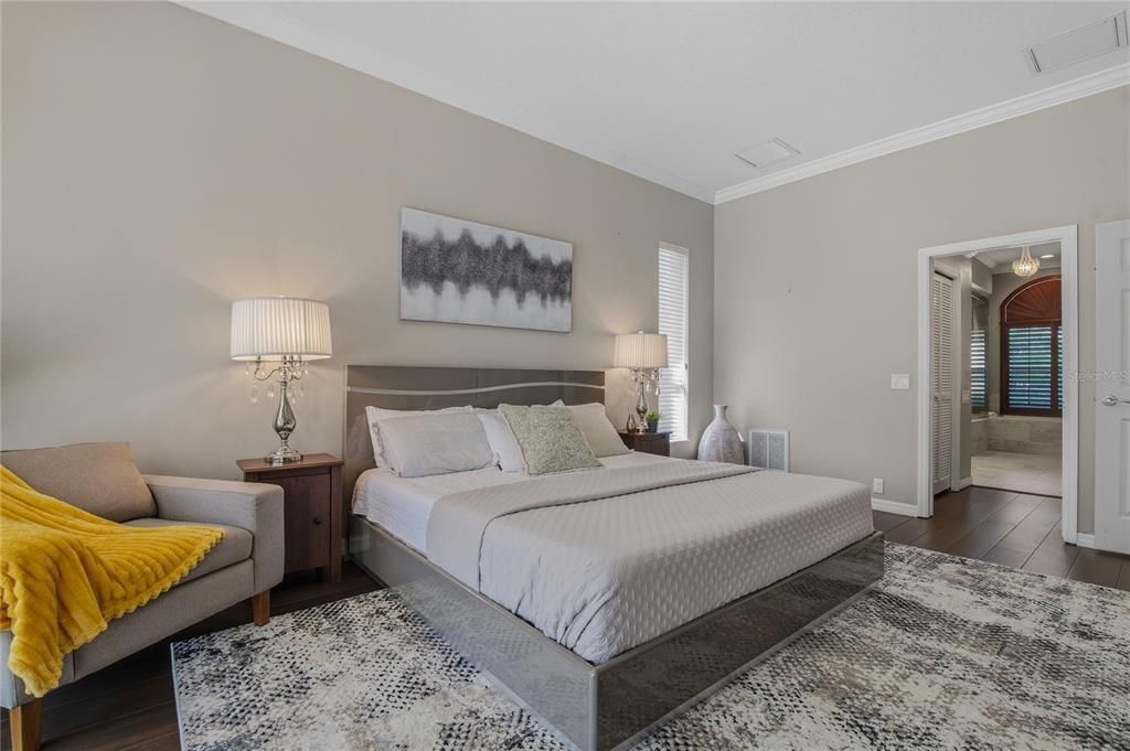 En Venta: $894,000 (4 camas, 3 baños, 2839 Pies cuadrados)