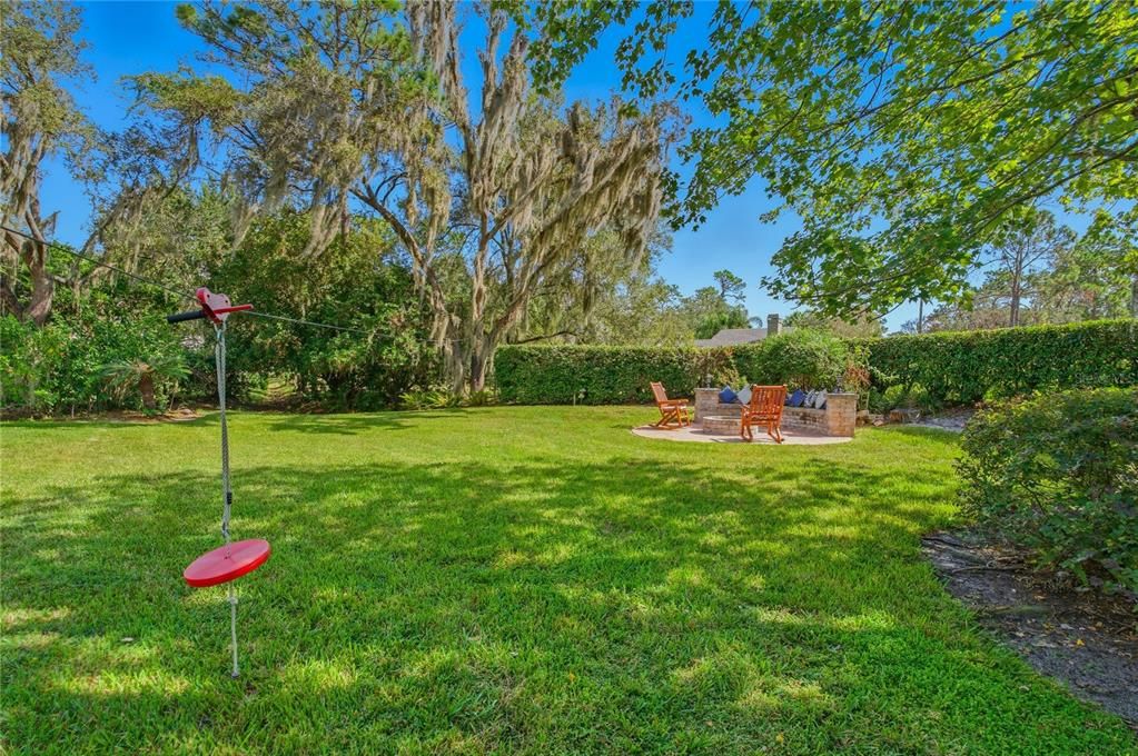 En Venta: $894,000 (4 camas, 3 baños, 2839 Pies cuadrados)