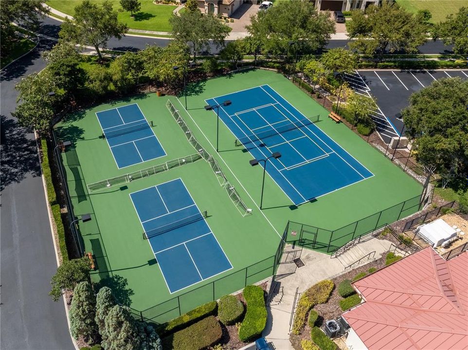 На продажу: $699,000 (3 спален, 3 ванн, 2407 Квадратных фут)