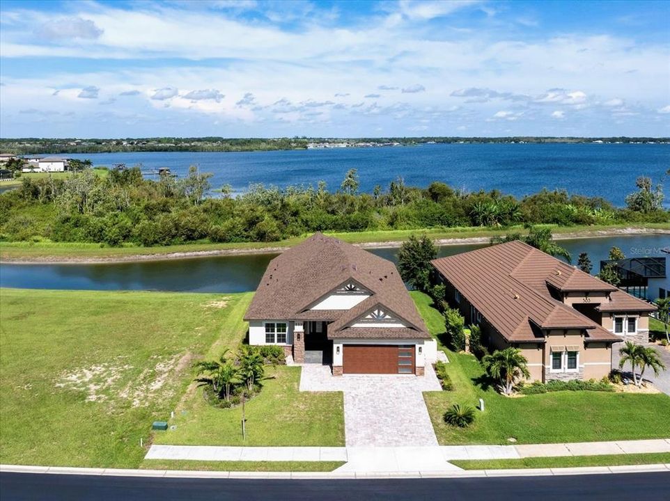 На продажу: $699,000 (3 спален, 3 ванн, 2407 Квадратных фут)