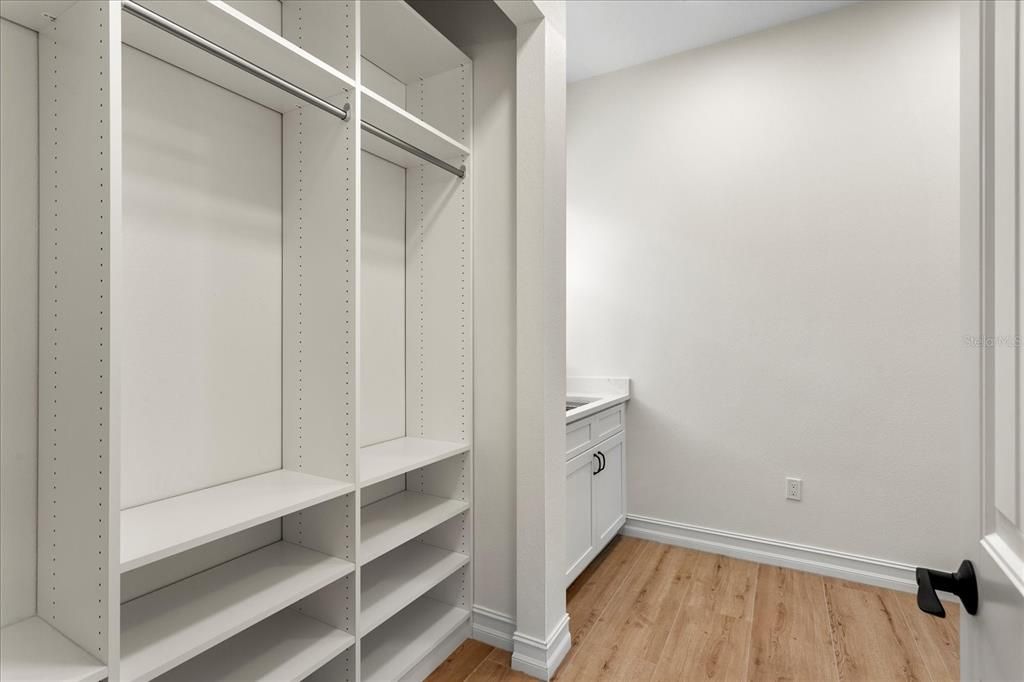 На продажу: $699,000 (3 спален, 3 ванн, 2407 Квадратных фут)