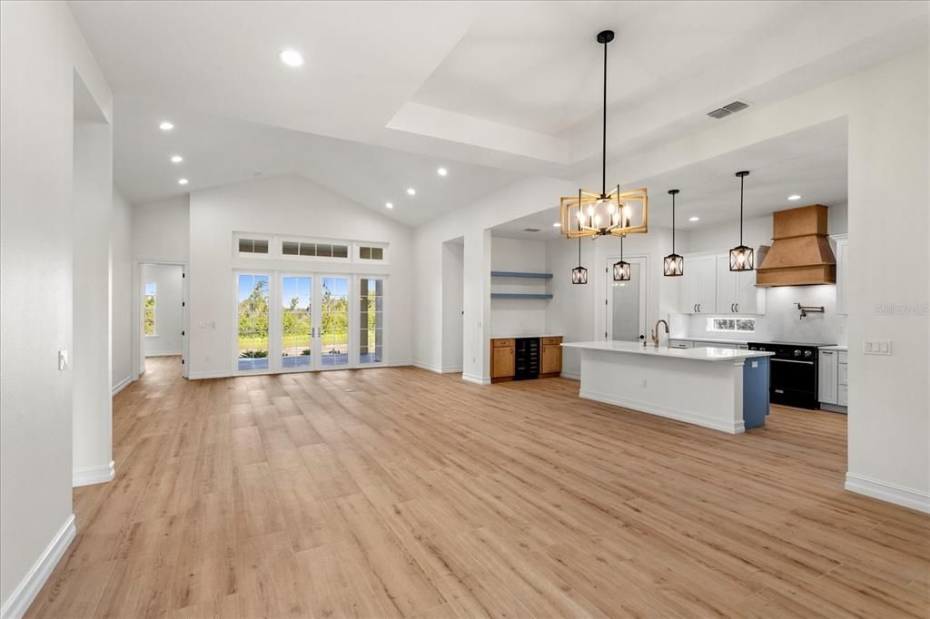 На продажу: $699,000 (3 спален, 3 ванн, 2407 Квадратных фут)