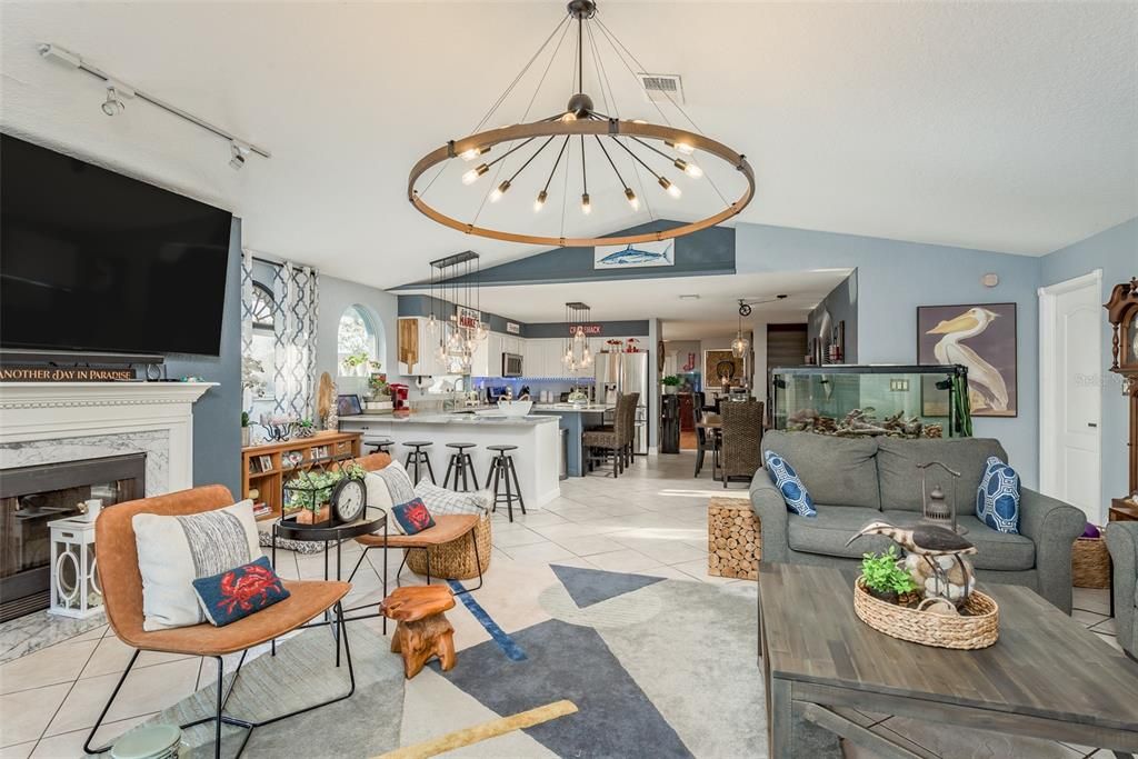 For Sale: $835,000 (3 beds, 2 baths, 2484 Square Feet)