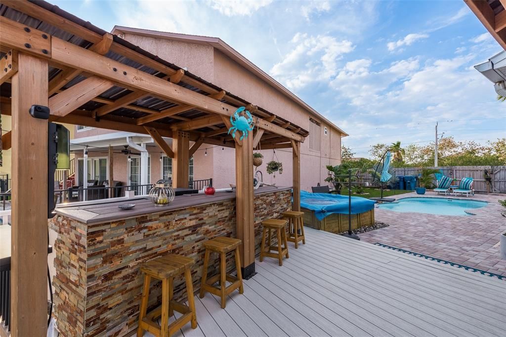 For Sale: $835,000 (3 beds, 2 baths, 2484 Square Feet)