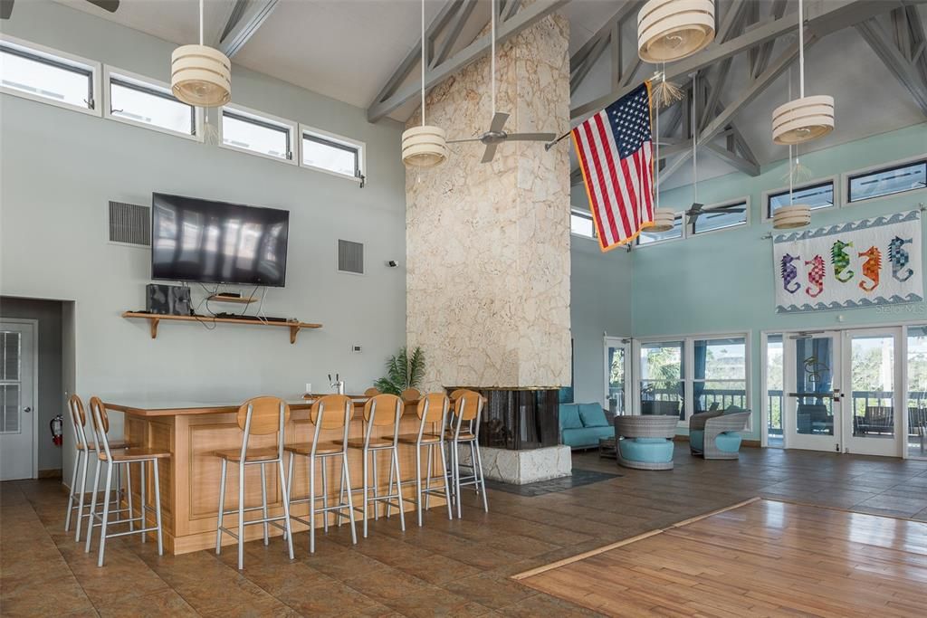 For Sale: $835,000 (3 beds, 2 baths, 2484 Square Feet)