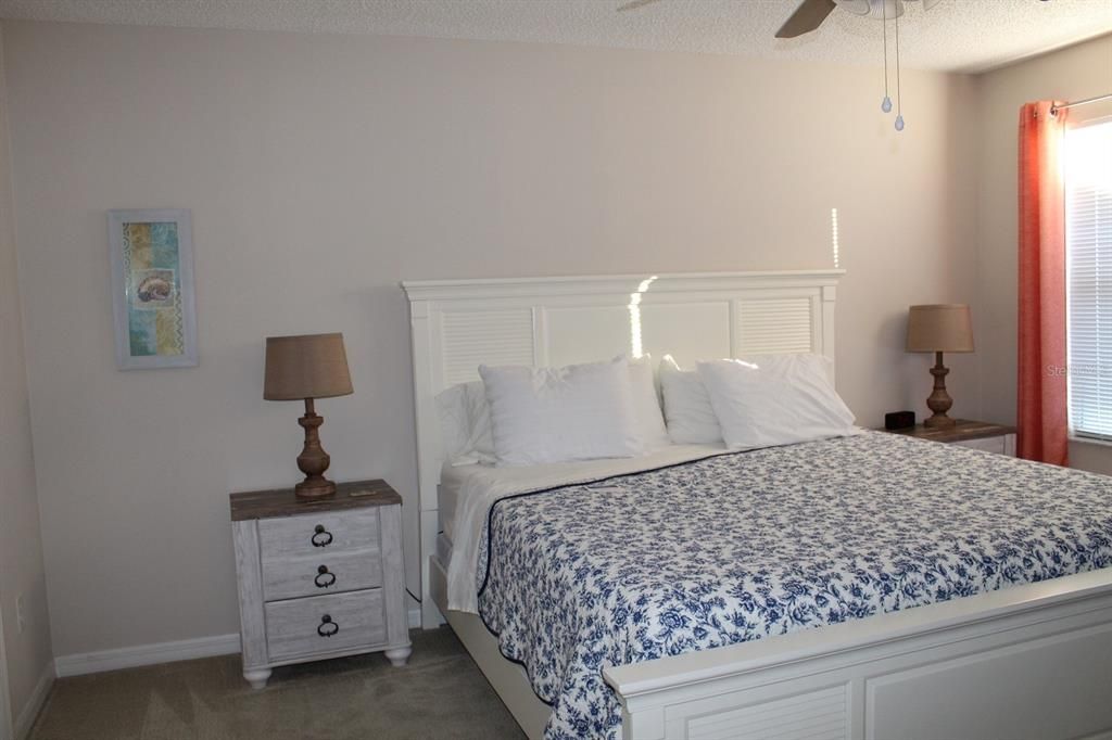 En Renta: $2,325 (3 camas, 2 baños, 1392 Pies cuadrados)