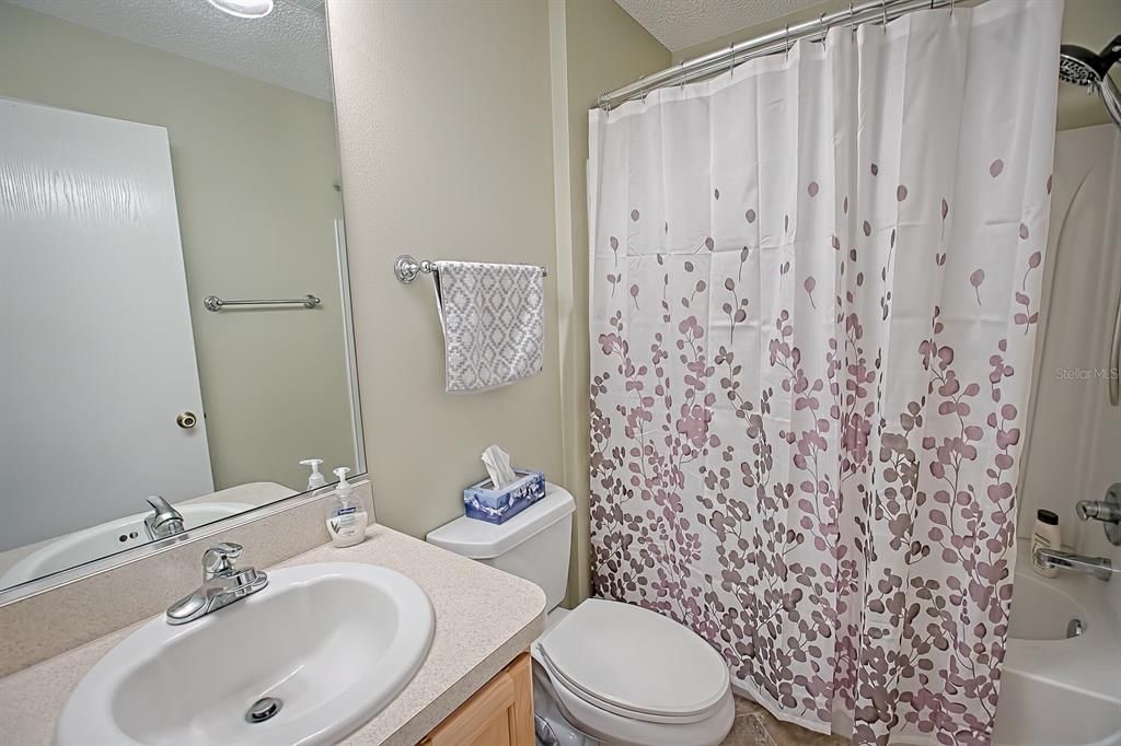 En Renta: $2,325 (3 camas, 2 baños, 1392 Pies cuadrados)