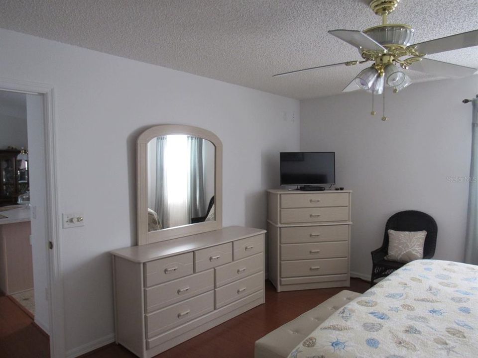 En Renta: $2,480 (3 camas, 2 baños, 1392 Pies cuadrados)